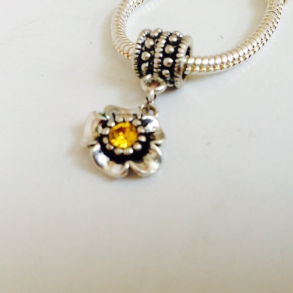 Flower Silver Plated Dangling Charm Bead For European Style Charm Bracelets